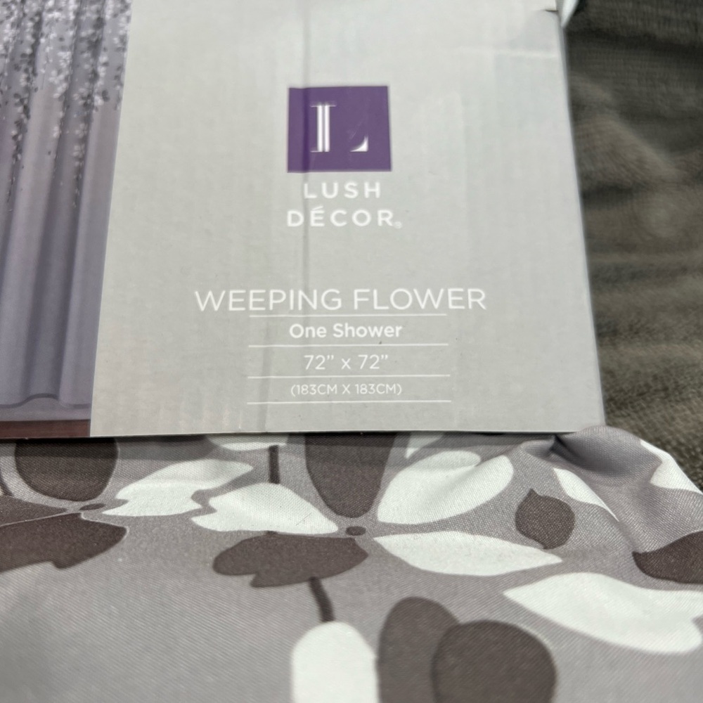 Lush Decor Weeping Flower Gray Shower Curtain
